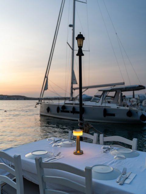 Bu bayram kalabalık sofraların, uzun sohbetlerin tadını çıkarın.
Ayvalık’ta, denizin tam kenarında… İskele Balık’ta 🥂

#iskelebalıkayvalık #ayvalık #kücükoteller
#patilioteller#boutiquehotel #luxuryhotel
#luxurytravel #travel#travelblogger
#kuzeyege #egelezzetleri